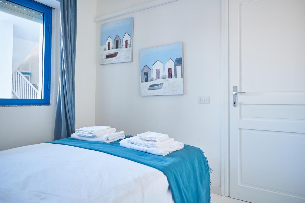 Seabay Aparthotel Golfo Aranci Exterior foto