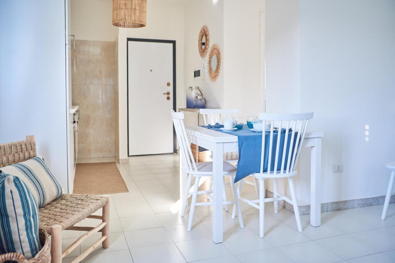 Seabay Aparthotel Golfo Aranci Exterior foto